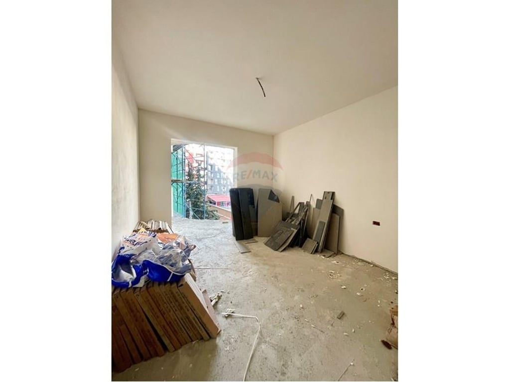 VENDESI APPARTAMENTO 2+1 PRESSO CORNER RESIDENCE