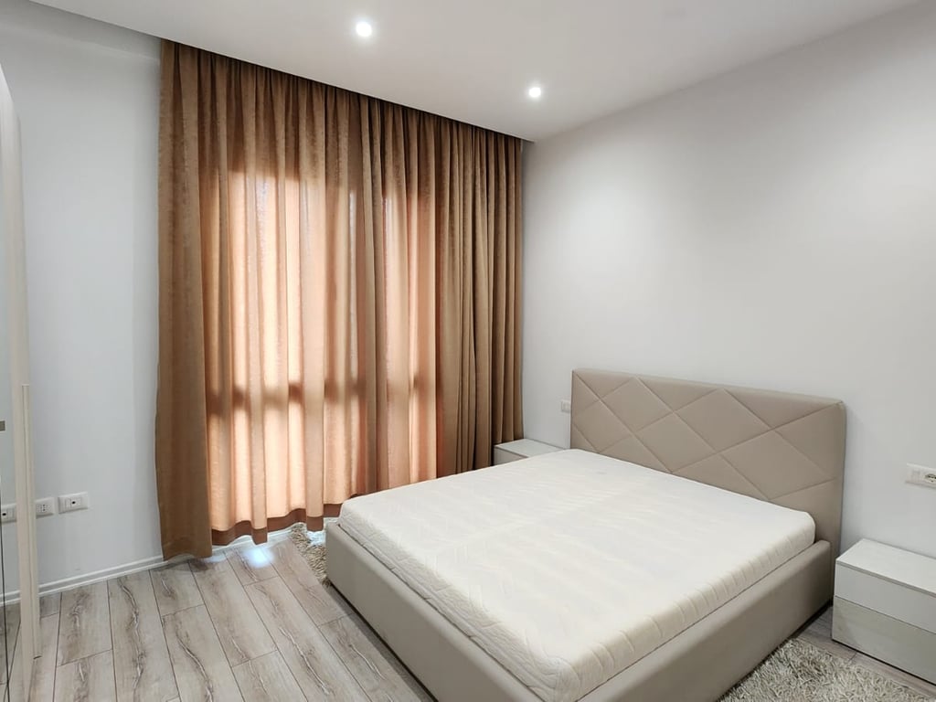 Affittasi appartamento 1+1 presso Square 21.