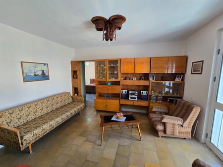 SHITET APARTAMENT 2+1 TEK SHKOLLA 1 MAJ!