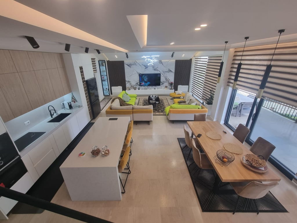 LUXURIOUS VILLA FOR RENT IN BERZHITE!