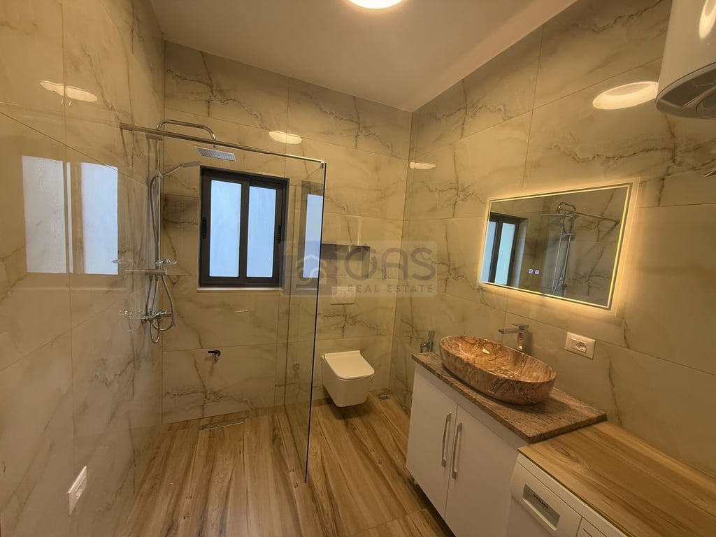 An apartment 2+1 is for rent in Don Bosko near Viva for 600 euros.