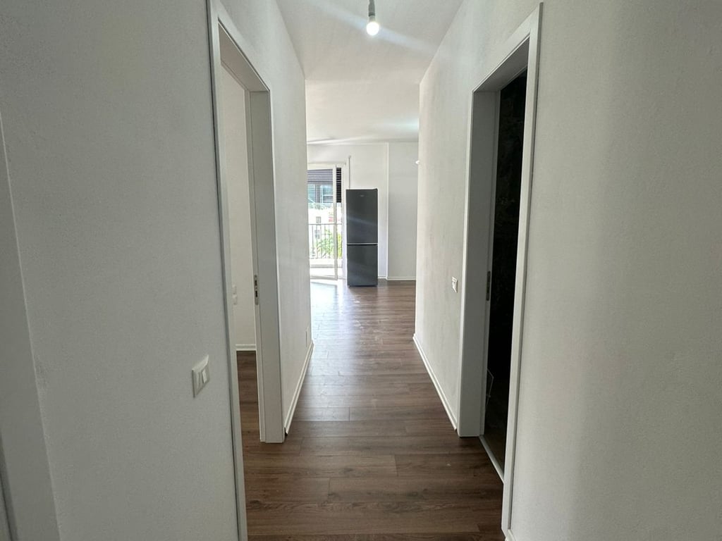 APARTAMENT ME QERA 2+1+2