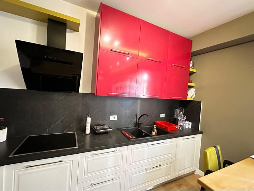 APARTAMENT 1+1 NE SHITJE TEK KOMPLEKSI DELIJORGJI
