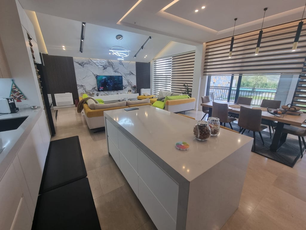 LUXURIOUS VILLA FOR RENT IN BERZHITE!