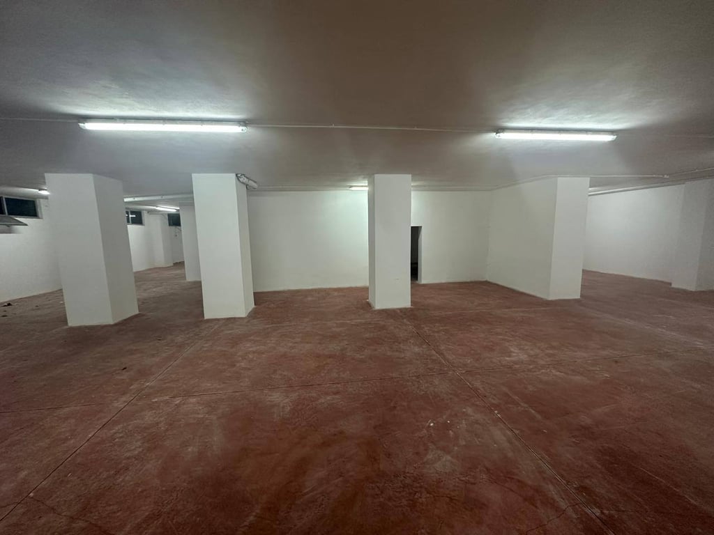 ✅️Okazion,🔥 Ambjent komercial për shitje me biznes aktiv (shetitorja Kavaljon, Kavajë