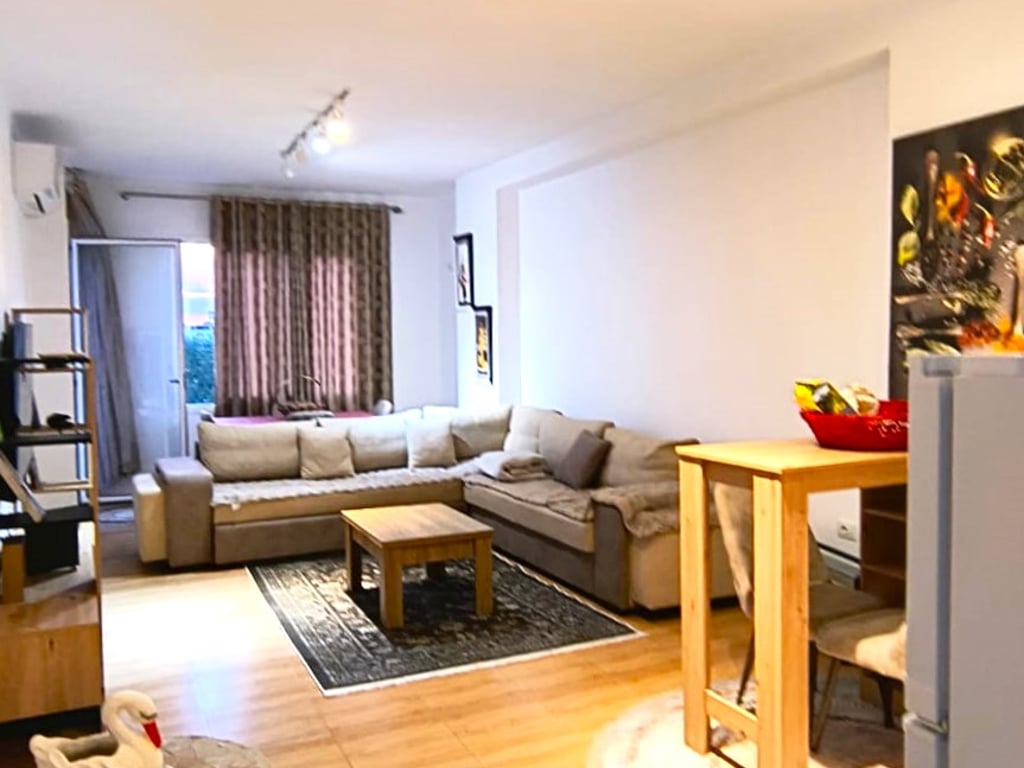 Very spacious apartment on the main Boulevard