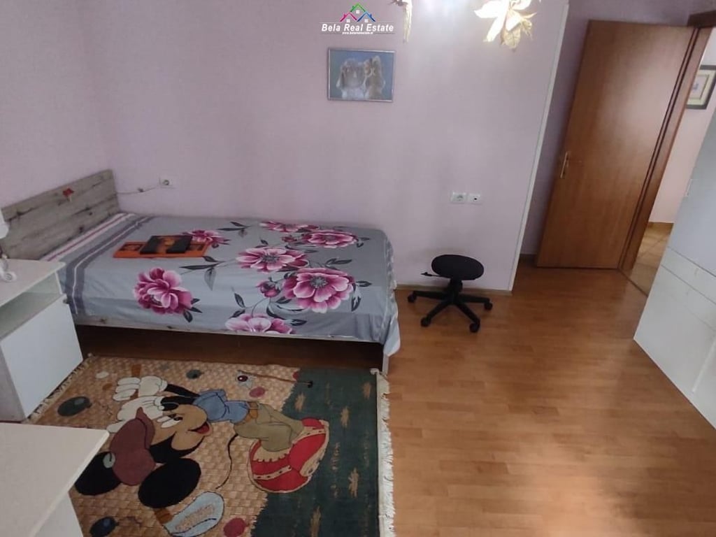 Apartament Me Qera 2+1+2 Tek Kodra e Diellit (ID B2201227) Tirane