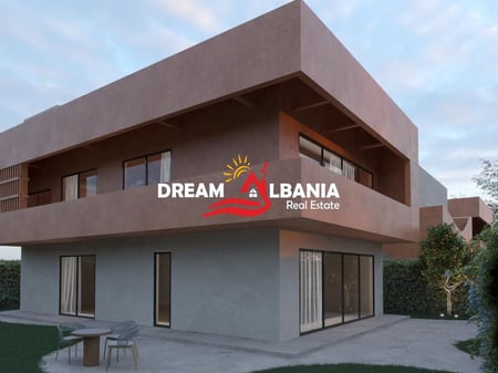 Vendita di due ville a due piani con piscina sulla terrazza presso la Baia di Lalzi (ID 4151108)
