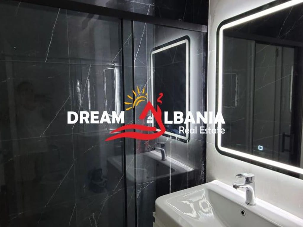 Appartamento 1+1 in affitto vicino al 21-Dicembre, presso il Complesso Kontakt a Tirana (ID 42111227)
