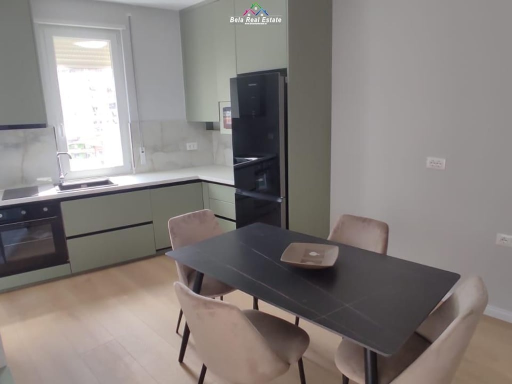 Apartament Me Qera 1+1 Tek Xhamia e Tabakeve (ID B2101021) Tirane.