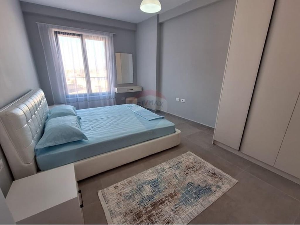 APARTAMENT 2+1 ME PARKIM TEK STACIONI TRENIT