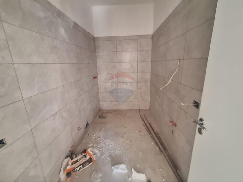 Apartament 2+1 me qira per Zyra