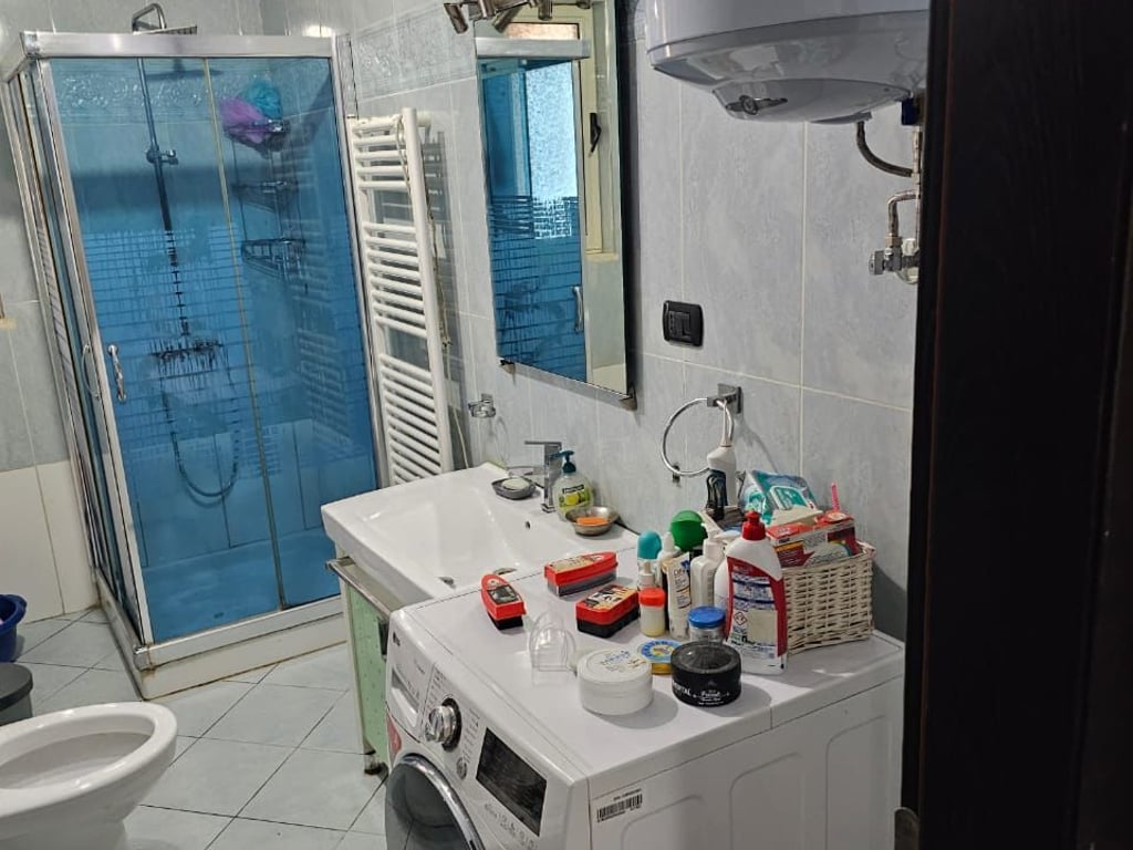 A 1+1 apartment is for rent on December 21 for 440 Euros.