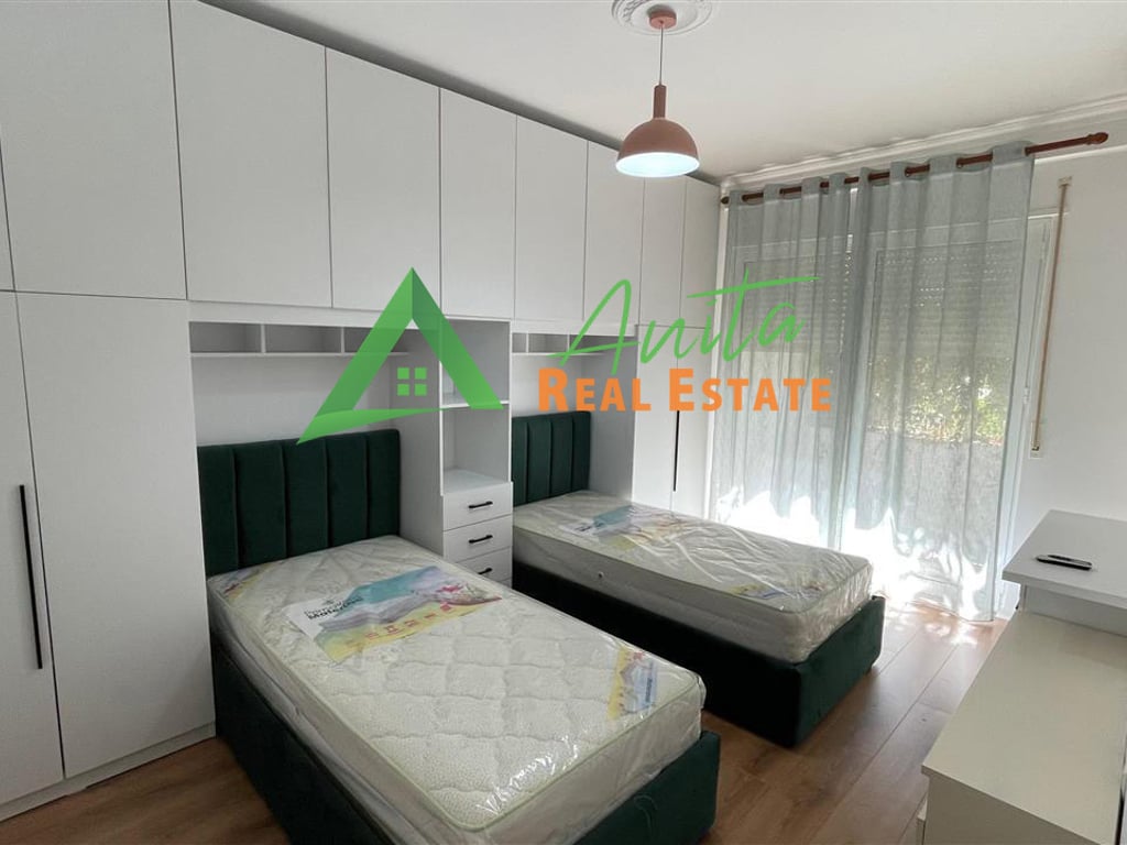 Kodra e Diellit offers for rent an uninhabited 2+1 apartment with cash