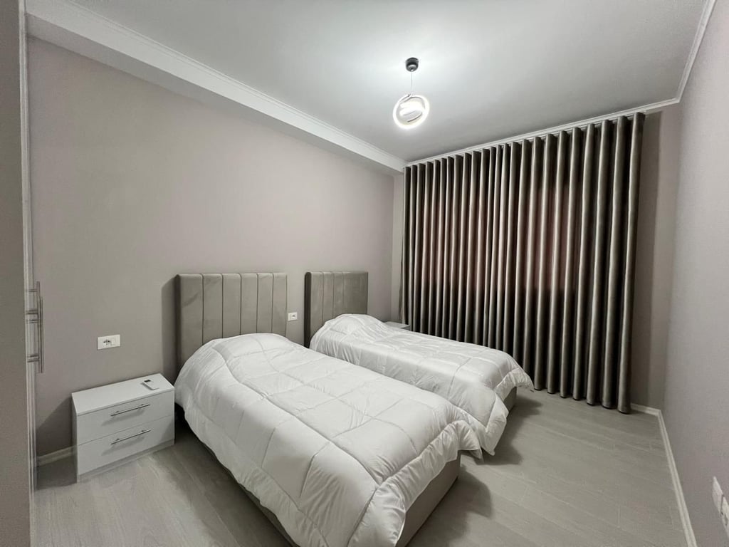 Apartament 2+1+2 me qira te River Residence