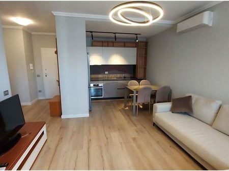 Apartament - Për Qira - Tower Bridge 3