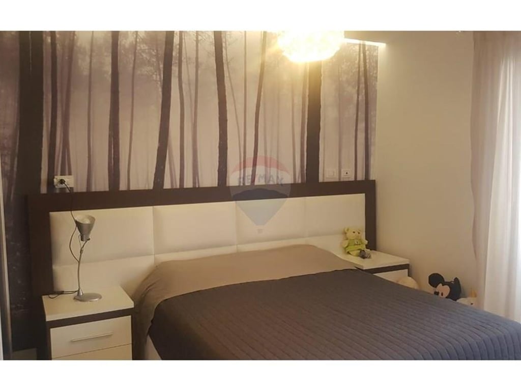 Jepet apartament me qera 1+1 te Siri Kodra