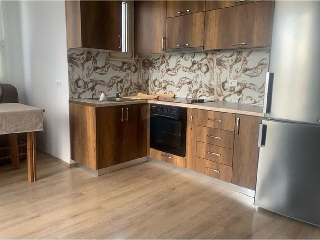 SHITET APARTAMENT 2+1 , SHKOZE