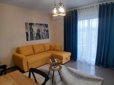 Apartament me Qera 2+1 tek Komuna E Parisit (ID B2201260) Tirane.