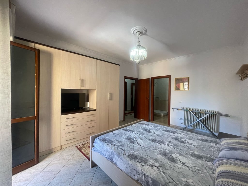 2+1+2 APARTMENT FOR RENT AT KOMUNA E PARISIT