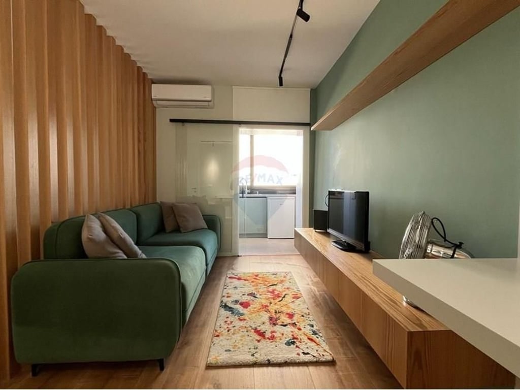 Studio Apartment for Rent.