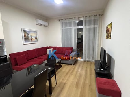 2+1 for rent at Fusha e Aviacionit, near Dhora Leka school.