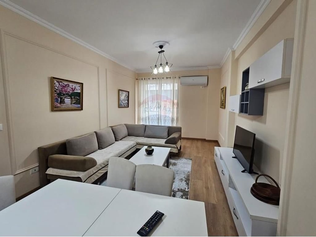 1+1 apartment for rent in Astir!