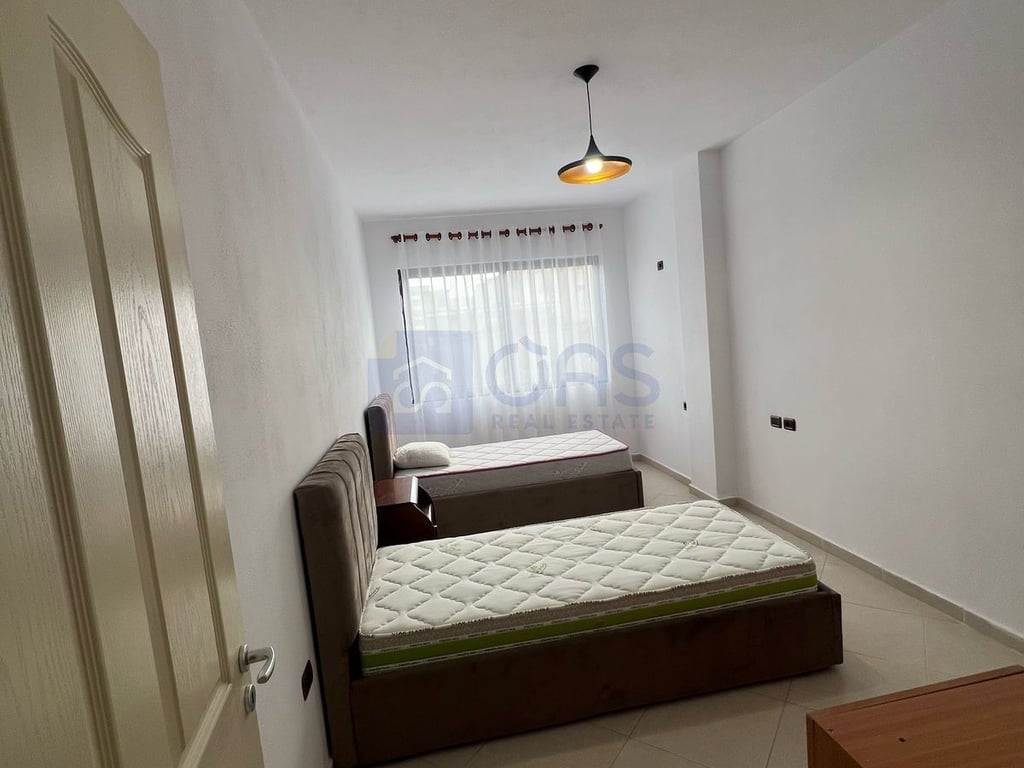 Apartment 2+1 for rent in Astir.