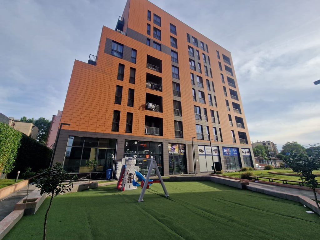 Apartment 2+1+2 bathrooms for rent at Tregu Dinamo.