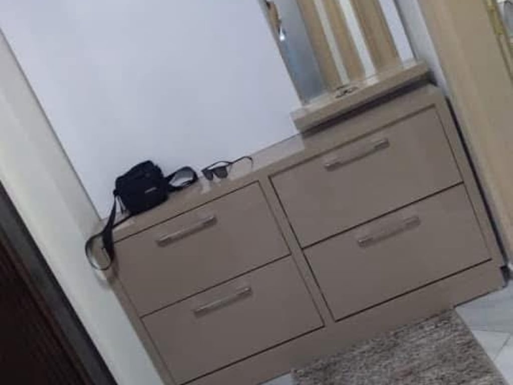 Jepet apartament me qera 1+1 Ish Restorant Durrsi