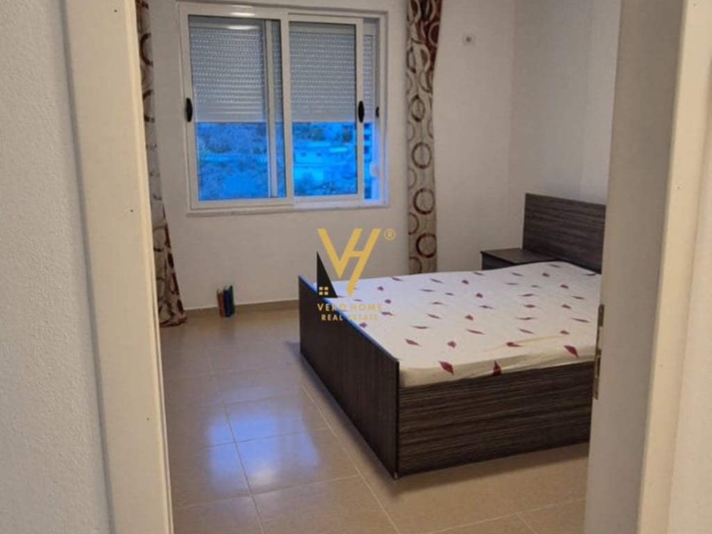 JEPET APARTAMENT 2+1+BLK ME QERA NE SELITE 500 EURO