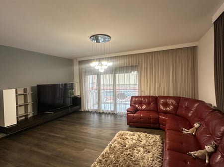 2+1+2 apartment for sale in Delijorgji!!!!