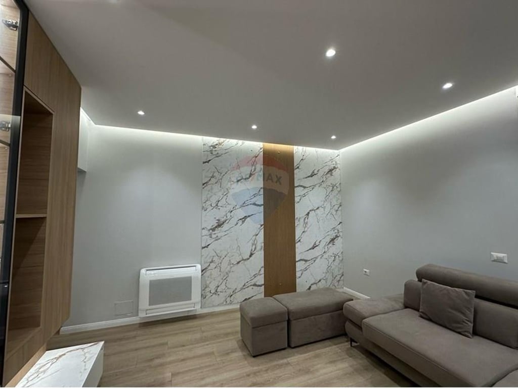 Apartment 2+1+2 for sale in Selite.