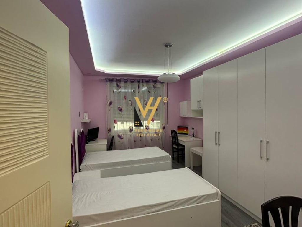 VENDESI APPARTAMENTO 3+1+2+2 IN PORCELAN 265.000 EURO