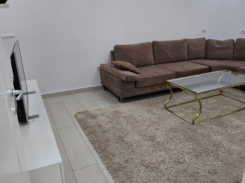 Appartamento 2+1 in vendita in Via Kavajë.