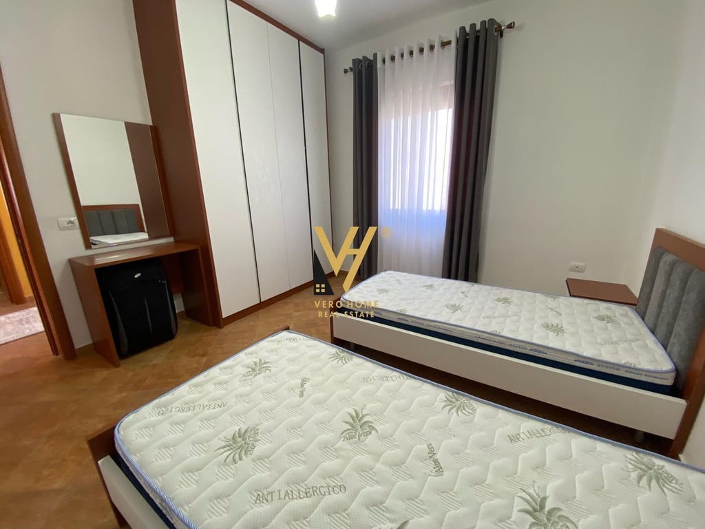 JEPET APARTAMENT 2+1+2 ME QERA NE SHKOZE 650 EURO