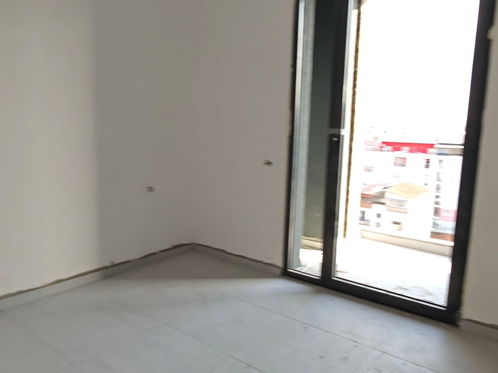 In Vendita Appartamento 2+1+2. 81 M2. 122.000 💶