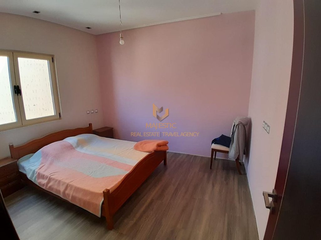 	Apartament 2+1+2 për Shitje në Sarandë - 155,000€ | 120 m²