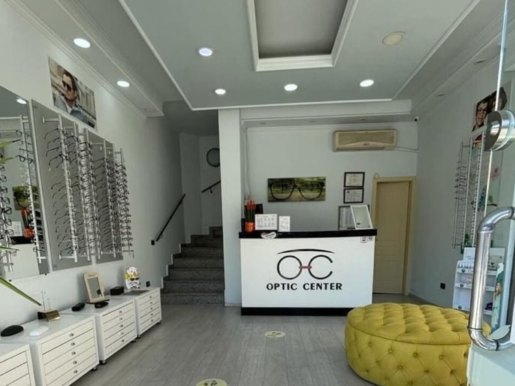 🔥Super dyqan ne qender,perballe bashkise Kavaje,20 m nga sheshi kryesor.