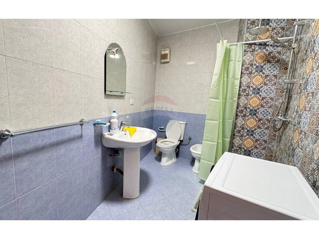 Apartament 1+1 per qira prane Air Albania Stadium!  600€