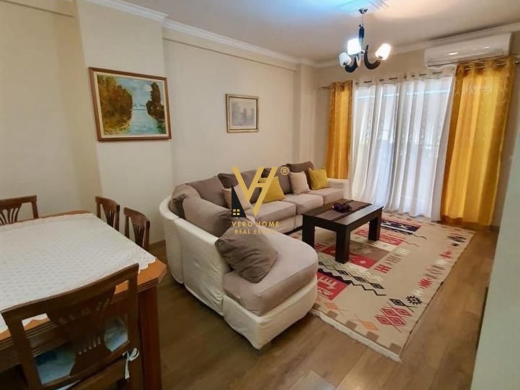 JEPET APARTAMENT 2+1+BLK ME QERA NE ASTIR 600 EURO