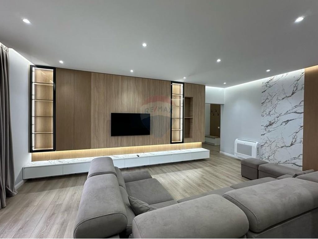 Apartment 2+1+2 for sale in Selite.