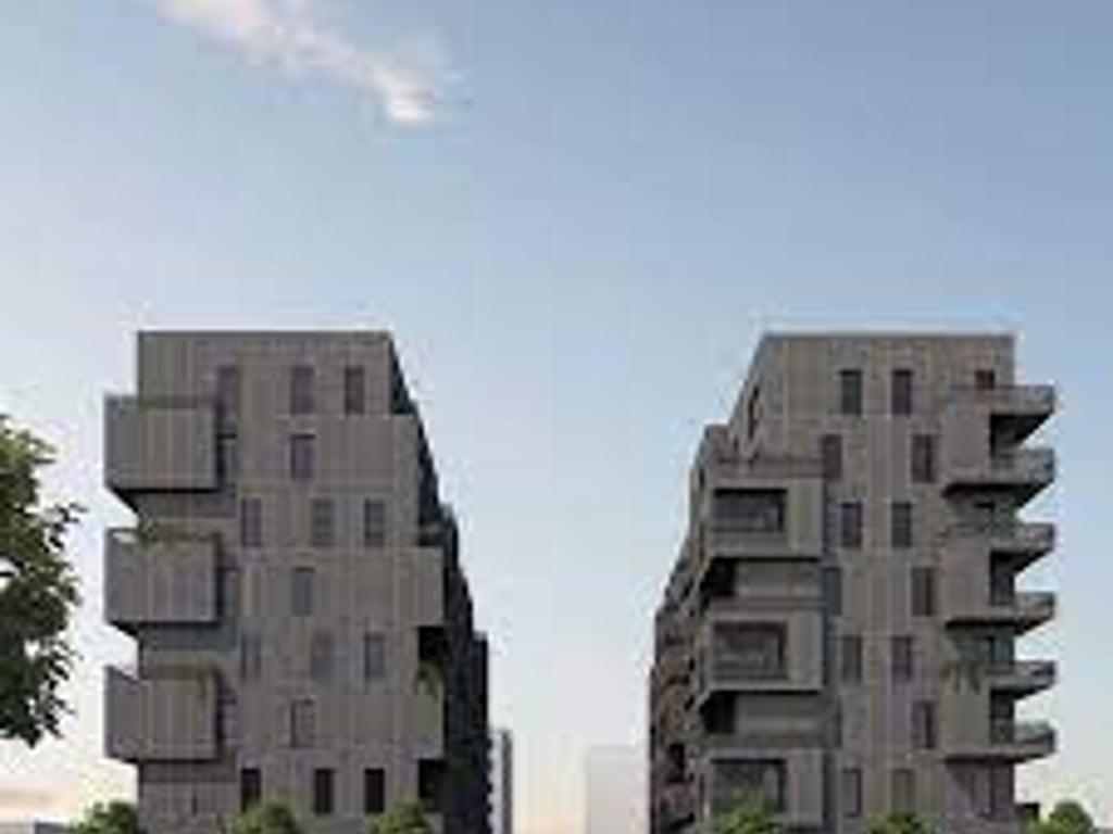 For sale: 2+1 apartment in a new building located near the old bus park.