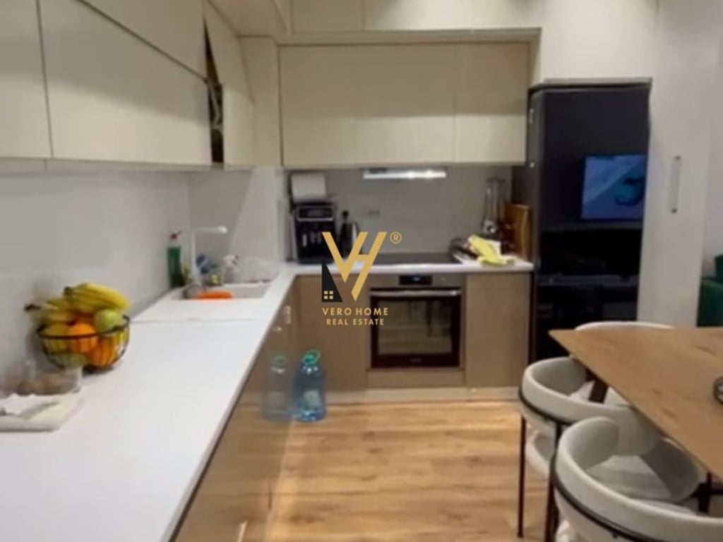 APARTMENT FOR SALE 3+1+2+PARKING NEAR “HYGEA” HOSPITAL, KAMZA TURN 183,000 EURO