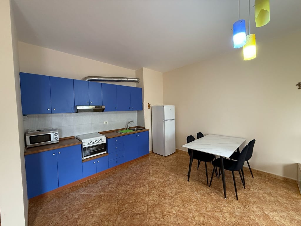 AFFITTASI APPARTAMENTO 2+1+2 CON VISTA MARE - VIA DEL PORTO!!