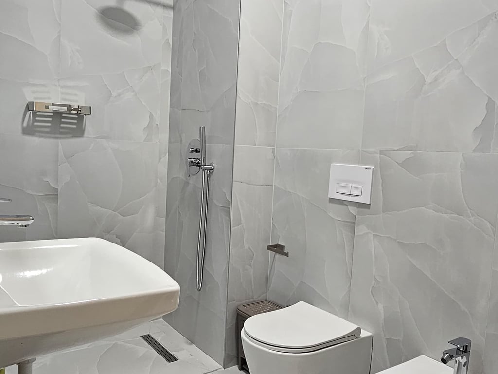 APARTAMENT ME QERA 1+1