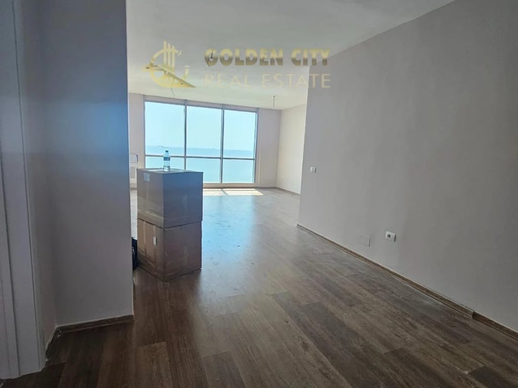 Vendesi super appartamento a Vollga.