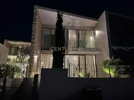 🌟 VENDITA VILLA LUSSUOSA NELLA RESIDENZA OLEA, DHËRMI