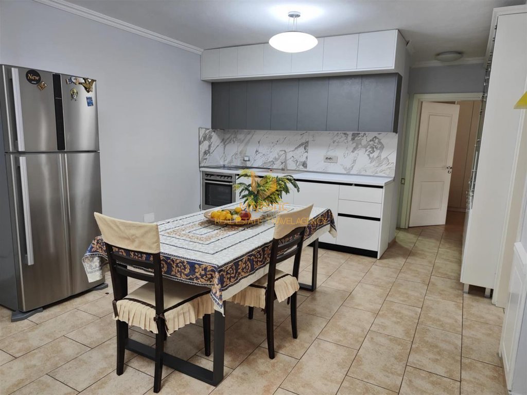 A 2+1 apartment is available for rent behind the Concord center, 5 May street.