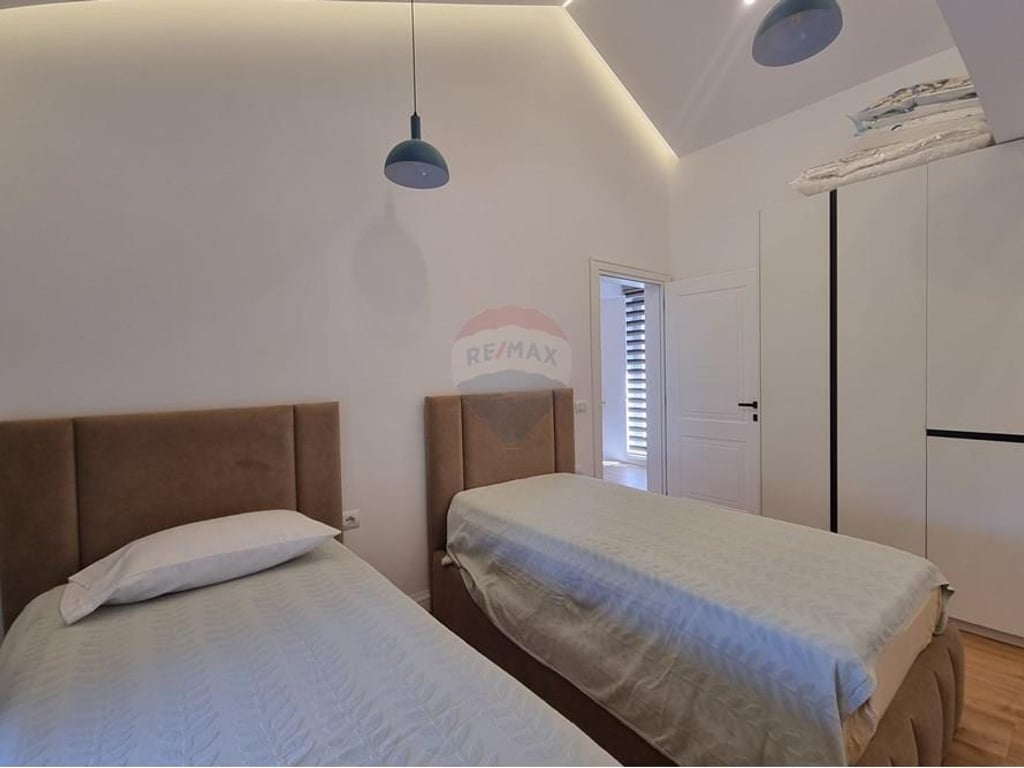 LUXURIOUS VILLA FOR RENT IN BERZHITE!